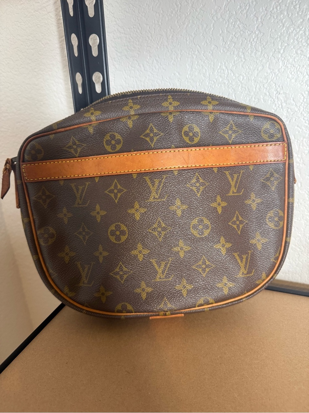 Louis Vuitton Monogram Canvas Messenger Bag in Brown and Tan - Picture 5 of 15